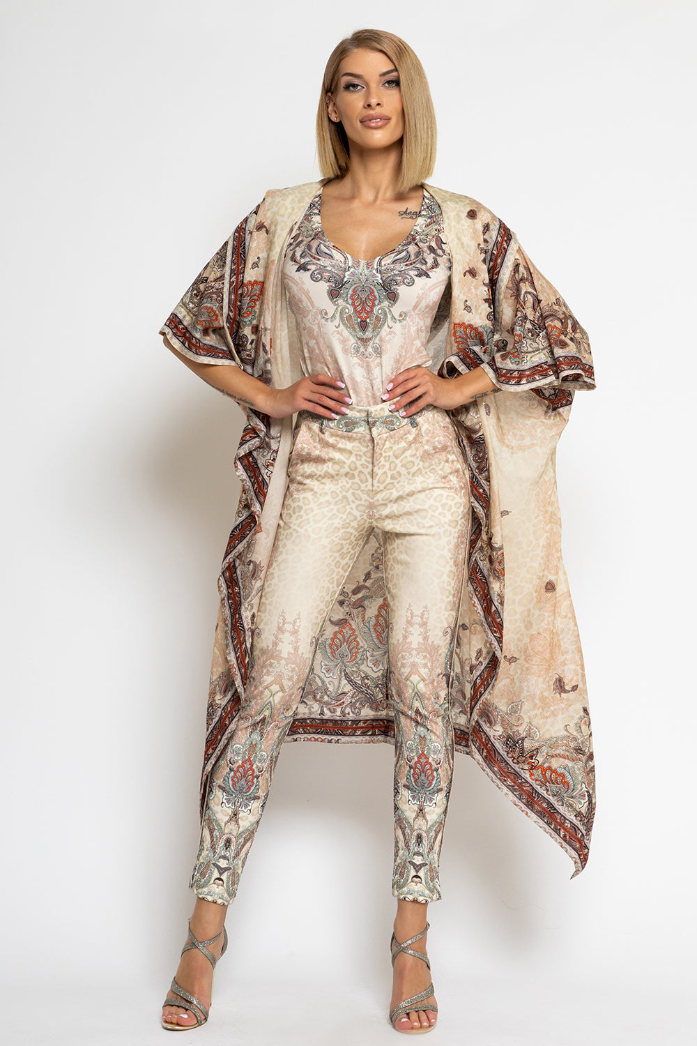 CLASSIC VISCOSE TROUSERS – PAISLEY BEIGE